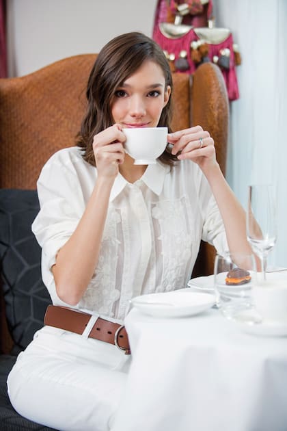“Estoy fascinada con la astrología. Vengo de una familia donde todos se animaron a hacer lo que quisieron, ¿cómo no lo iba a hacer yo?” , confiesa la joven modelo.