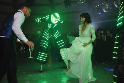 La novia mantuvo el mismo vestido durante toda la noche