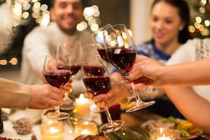 Seis consejos para que tomar alcohol no te arruine la fiesta de Año Nuevo