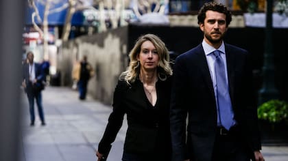 Holmes podrá ser visitada por su pareja, William Evans, en los tiempos que marca la prisión.