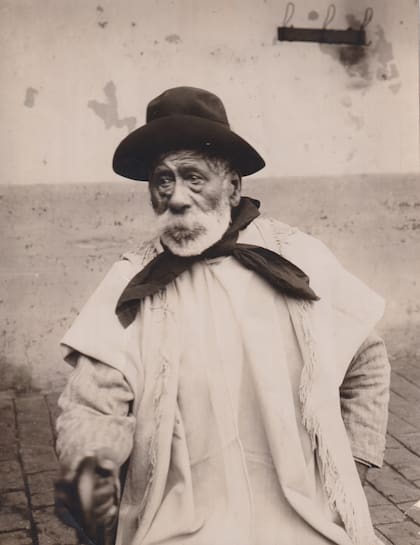 Hombre pacífico, de picardía mansa: así describen al gaucho que inspiró a Don Segundo