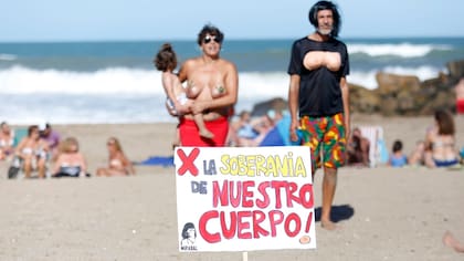 Hombres y mujeres en los reclamos del año último