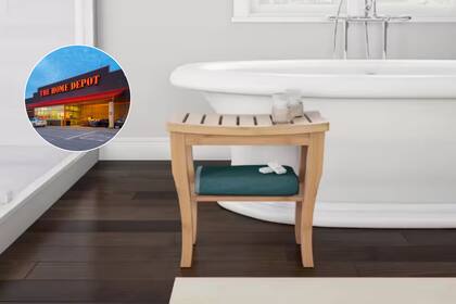 Home Depot comercializa un banco de bambú a US$53,22, resistente al agua y fácil de montar