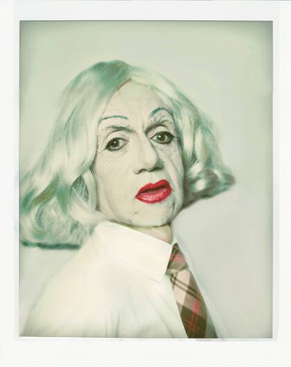 Homenaje a Andy Warhol Autorretrato en Drag POLAROID, 1981, 2013