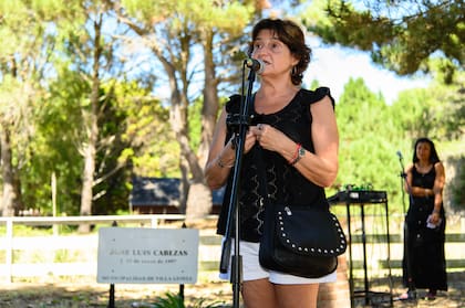 Homenaje por el aniversario del asesinato de José Luis Cabezas en Pinamar. Foto: Marcelo Manera