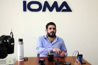 La oposición pide interpelar al presidente de IOMA por la "grave situación de la obra social"