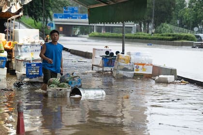 Ciento de personas debieron ser evacuadas