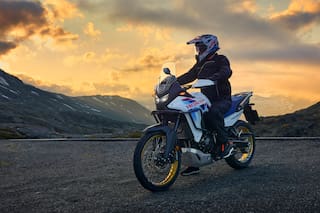 Llega a la Argentina una nueva tecnología que busca simplificar el manejo de una moto