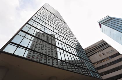 Hong Kong: la eficiencia del transporte y la vigencia de los bares nocturnos destacaron en el relevamiento.