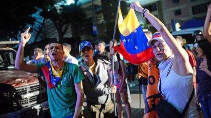 “Hora cero” en Venezuela: la oposición sale a las calles en un paro total de 24 horas para frenar a Maduro
