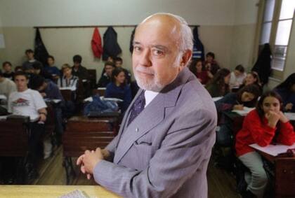 Horacio Sanguinetti, quien fuera rector del Colegio Nacional de Buenos Aires durante 23 años, asumió la conducción del Colón en 2007, tiempos de la primera gestión de Mauricio Macri en la ciudad autónoma