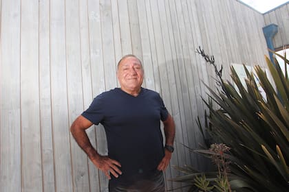 Horacio De Bari, de 60 años. Él construyó y todavía es dueño del San Bernardo Stadium