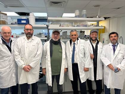 Horacio Marin visitó las instalaciones de XtraLit en Israel