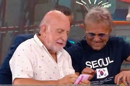 Horacio Pagani ganó la loteria y se lo mostró a sus compañeros