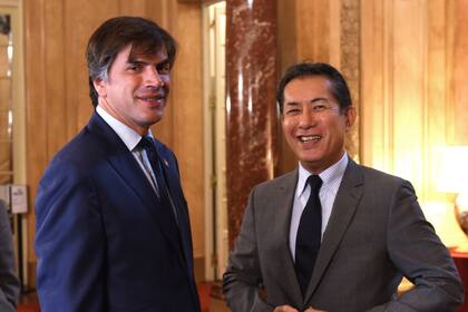 Horacio Reyser junto al embajador japonés, Noriteru Fukushima