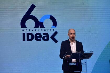 Horacio Rodriguez Larreta en coloquio de IDEA