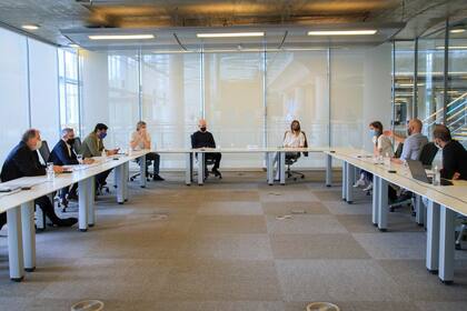 Horacio Rodríguez Larreta, y la presidenta de Agua y Saneamientos Argentinos (AySA), Malena Galmarini, mantuvieron hoy una reunión