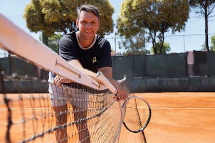 Horacio Zeballos, con LA NACION, en el Edison Lawn Tenis de Mar del Plata, donde se formó: "Mi carrera me dio más de lo que esperaba"