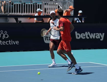 Horacio Zeballos, junto al español Granollers, en la victoria del jueves