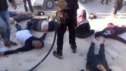 Horror en Siria: mueren 58 personan y denuncian que se trató de un “ataque químico”