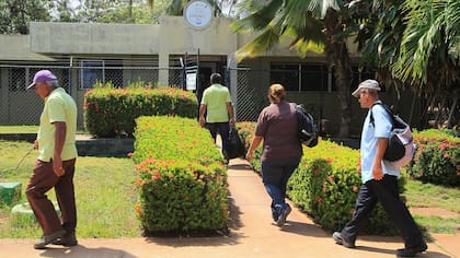 Los trabajadores que llegan al Zoo están muy preocupados por la situación