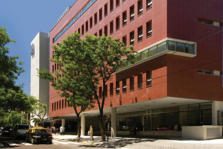 hospital-italiano-de-buenos-aires-donde-VENORZXVTBHOLN6HH65FURZSQQ.jpg?auth=da04eb4e5d8d0e384cd2afb253189d8b9b6041267c977c2ea1d5d9b35dcbd96a&width=780&height=520&quality=70&smart=true