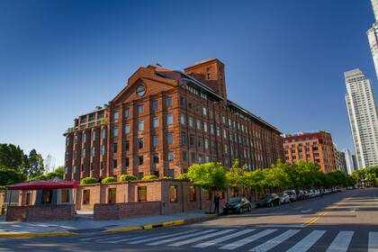Hotel Faena, establecimiento que hospeda tanto a turistas como estrellas de renombre internacional