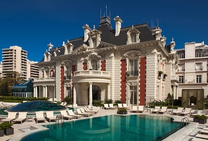 Hotel Four Seasons