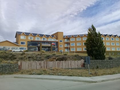 HOTEL LAS DUNAS. Ubicado sobre la avenida costanera, "Presidente Néstor Kirchner", en El Calafate, Santa Cruz. Foto: LA NACION.