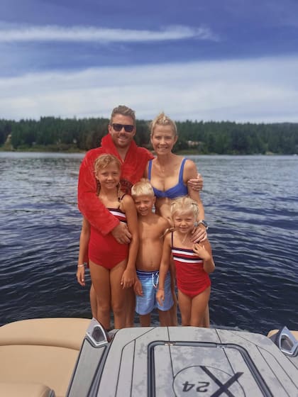 Hoy, a sus 38 años, está casada y es madre de tres hijos (Foto: Instagram: @elizabeth_smart_official)