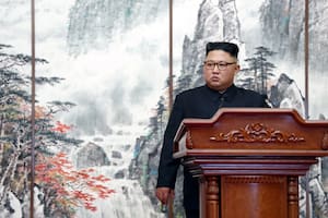 Kim promete desmantelar una base de misiles pero le reclama más gestos a Trump