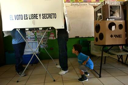 Hoy el país azteca elige nuevo presidente y otros 3400 cargos