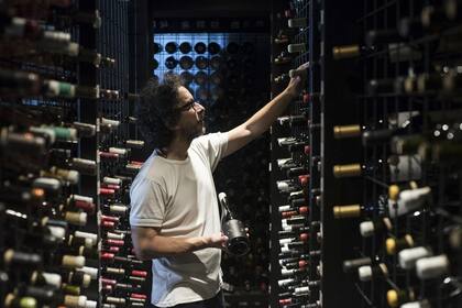 "Hoy en día, por suerte, la Argentina mostró que tiene terroir, suelos calcáreos, que aportan una textura espectacular, y que tiene climas y lugares que producen vinos únicos"