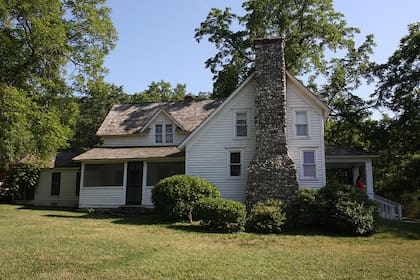 Hoy, la Casa de Laura Ingalls Wilder es una casa museo histórica ubicada en Mansfield, Missouri. Conocida como Rocky Ridge Farm, fue el hogar de la escritora hasta su muerte en 1957.