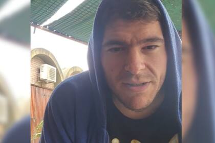 Hoy Leandro vive en una fundación donde realiza diversas tareas de aprendizaje (Captura video)