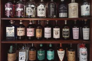 Hoy, los números informales hablan de unas 200 marcas de gin elaborado en toda la Argentina.