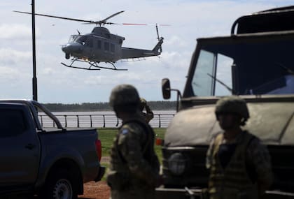 Llegan helicópteros del Ejército a Rosario, una ciudad asediada por la violencia del narcotráfico