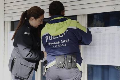 Hoy se define el mapa del poder en todo el país, en Mar del Plata los votantes se acercaron desde temprano a las escuelas