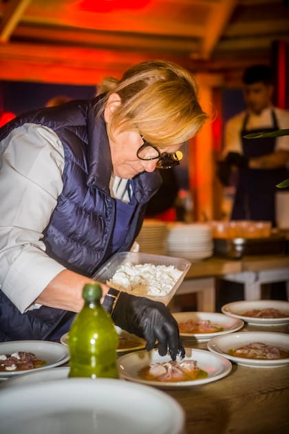 HSBC invitó a Dolli Irigoyen a cocinar para el evento Mundo Epicúreo en el exclusivo restaurante La Reserva, Mar del Plata.