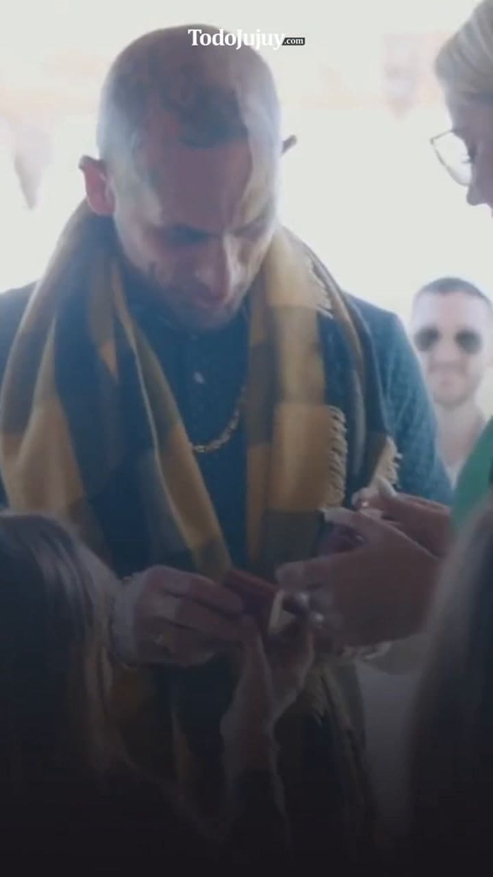 El anuncio de compromiso