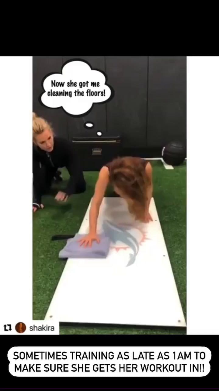 Ana Kaiser Y Shakira