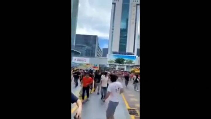 Susto en China por el misterioso temblor de un rascacielos