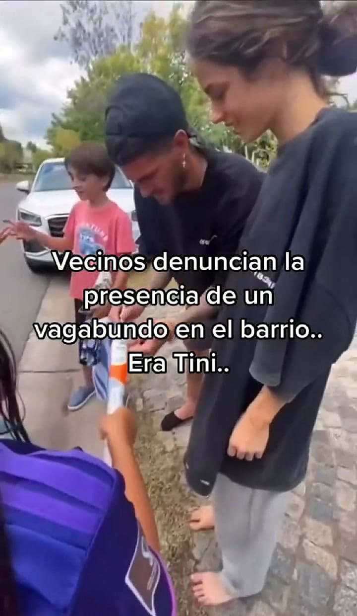 Tini Stoessel aparece con un outfit de entrecasa