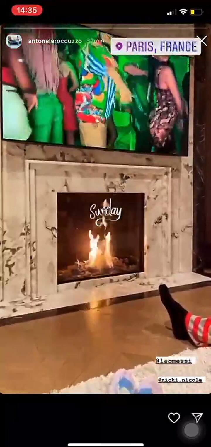 Anto Roccuzzo y Leo Messi disfrutando del domingo en su hogar parisino