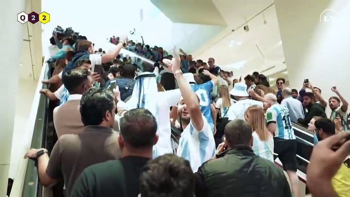 En una noche inolvidable, Argentina volvió a levantar la copa tras 36 años