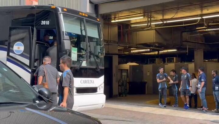 La selección argentina parte rumbo al entrenamiento