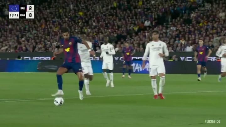 Gol de Ferran Torres y Barcelona gana 2 a 0