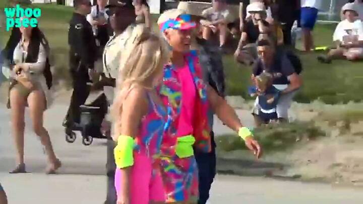 Margot Robbie y Ryan Gosling interpretarán a Barbie y Ken en una película