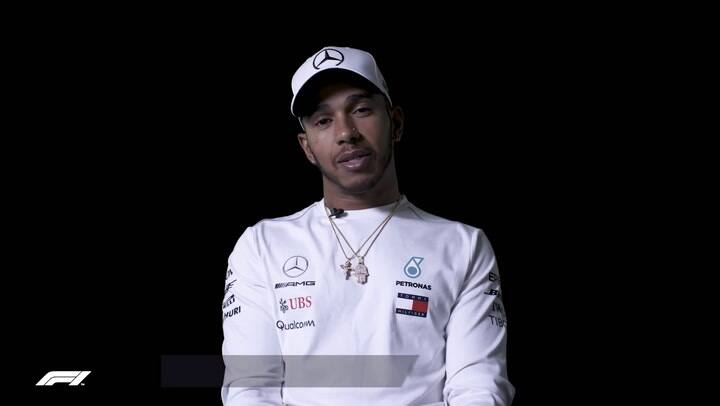 El video de Lewis Hamilton para el joven Lewis Hamilton - Fuente: Youtube