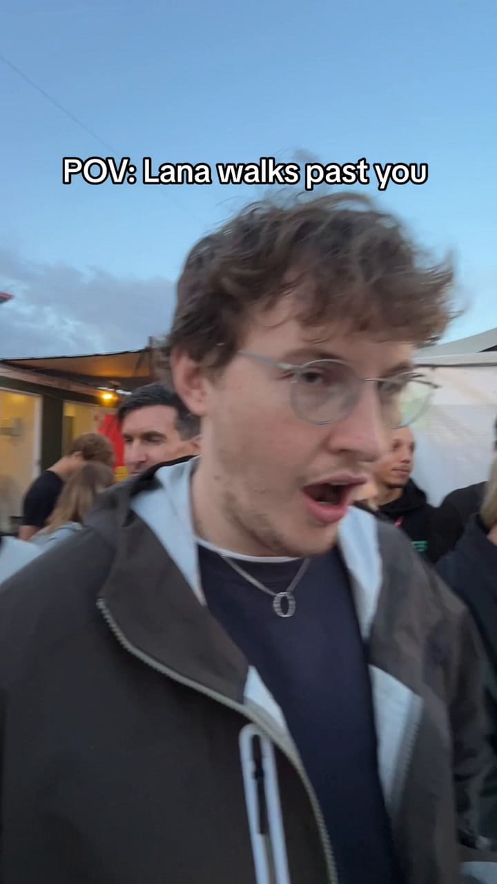 #Lanadelrey Just Walked Past Me And I Lost It !!! #Lana @Lana Del Rey #Readingfestival #Lanadelreyedit